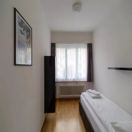 Apartment Bright 2-bedroom With Balconies In Central Lausanne